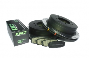 КОМПЛЕКТ ЗАДНИЙ: Тормозные диски DBA 42723S T3 + колодки DC brakes sHD Toyota  LC 200 / Lexus LX570 